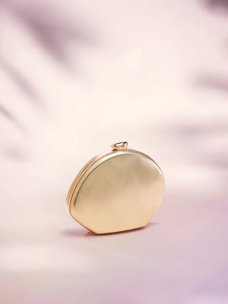 Rylithe Women's Minimalist Chic Gold PU Ripple Design Box-Shaped Evening Clutch, Suitable For Banquet, Wedding, Formal Party, - Gold - View 1