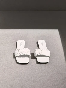 NobleVue New Pleated Ruffle Square Toe Casual Flip Flops, Flat Holiday Style Sandals - White - View 3