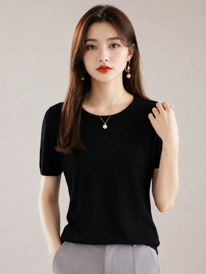 Short Sleeve Women's Loose Fit Crew Neck Casual Black T-Shirt, Stretchy Knit, Versatile & Slimming