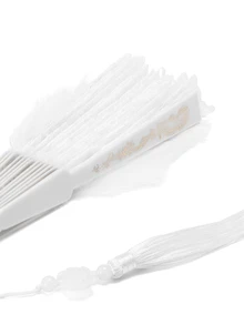 Rylithe 1pc Vintage Folding Feather Hand Fan For Women, Classical Dance Cheongsam Fashion Show Palace Fan, Fairy Performance Feather - White - View 5