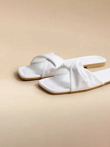 Glizzene Summer New White Cute Flat Sandals Women, Fashion Casual Thong Slippers With Yellow Sole Square Toe - White - View 4