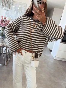 Top de punto de manga larga con cuello redondo y rayas de color contrastante para mujer, versátil para uso diario y casual en otoño - Blanco y marrón - Ver 2