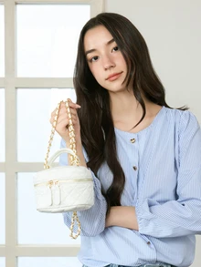 Okurime. 輕便迷你包、鏈條包、絎縫包、手提包、水桶包，適合女孩、大學生和上班族女性。 - 米色 - 查看 2