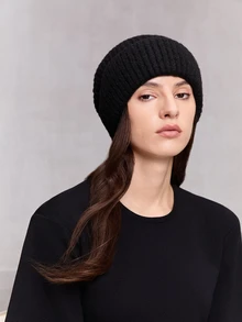 NobleVue 1 件双面针织帽，简约纯色宽松版型，男女皆宜的保暖护耳帽，秋冬款 - 1pcs - 查看 2