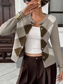 Plus Size Women's Round Neck Argyle Knit Cardigan, Autumn/Winter Long Sleeve Short Style, Daily Casual Essential - Multicolor - View 2
