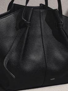 NobleVue Tas Bahu Fashion Wanita, Tas Selempang, Edisi Khusus, Desain Elegan, Kapasitas Besar, Tahan Lama - Hitam - View 4