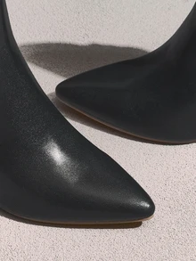 NobleVue Fall/Winter Women's New Versatile Warm Sexy Elegant Stiletto Pointed Toe Ankle Boots And High Heel - Black - View 4