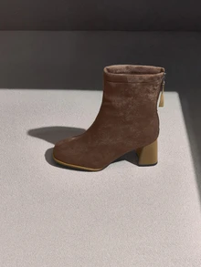 NobleVue Sepatu Bot Ankle Wanita Musim Semi/Gugur Terbaru 2025, Sepatu Bot Ankle Hak Tinggi, Musim Gugur, Musim Dingin, Cocok untuk Wanita Bertubuh Mungil, Elegan - Khaki - View 1