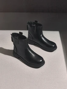 NobleVue Women's Ankle Boots Autumn/Winter New British Style Low Heel Leather Chelsea Boots Vintage Back Zipper, PU Material - Black - View 2