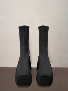 Hatastic 女款時尚黑色彈性針織厚底襪靴，高彈性針織靴筒貼腿顯瘦塑形，萬聖節穿搭 - 黑色 - 查看 2