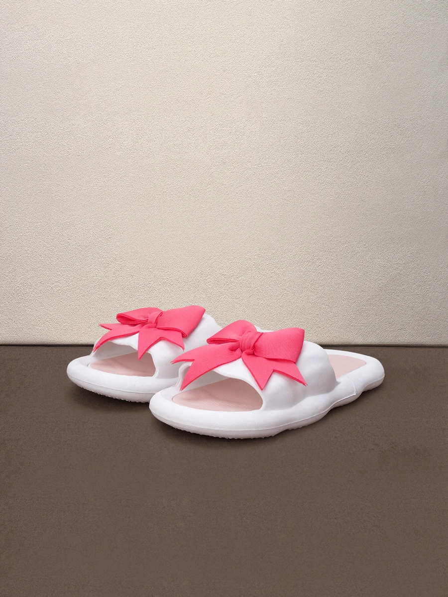 Hatastic Butterfly Fairy High Quality Slippers For Women, Outdoor & Indoor Anti-Slip Anti-Odor Soft Bottom Sandals Halloween - White - View 1