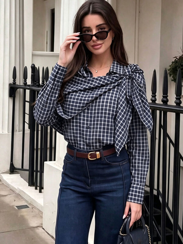 Camisa de calle casual para mujer de algodón, estilo retro, de manga larga, abotonada sencilla, con cuello de solapa, estampado de cuadros y decorada con pañuelo triangular, elegante y chic para salidas de otoño