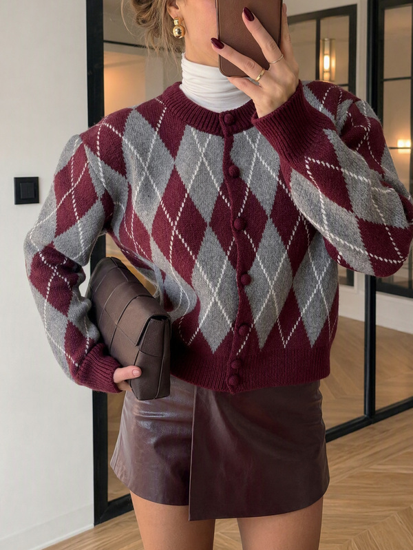 FOR BEAUTY Fall Winter Y2K Elegant Wine Red Grey Diamond Pattern Long Sleeve Button Down Sweater Cardigan Coat Women Going Out Party Outfits