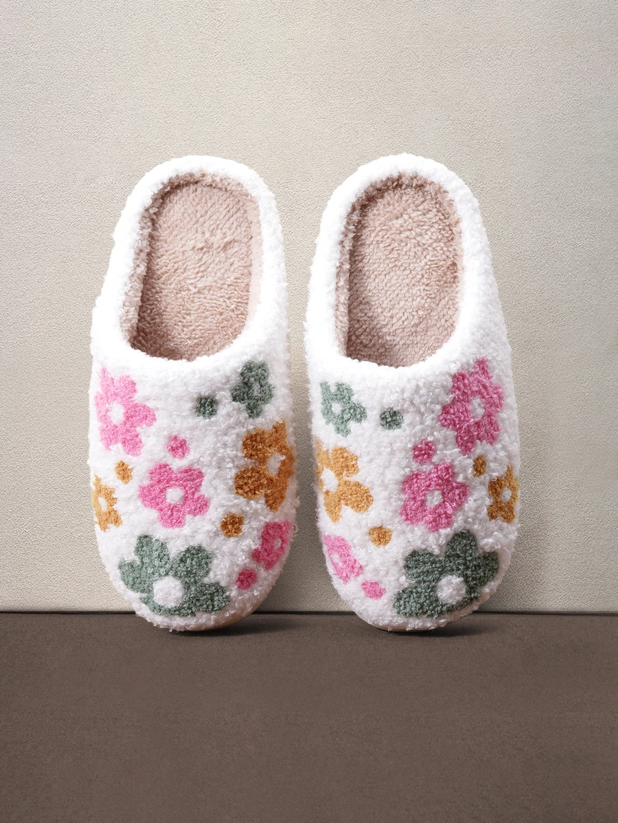 Hatastic Floral Plant Fresh Soft Velvet Comfortable Flat Slippers Halloween - White - View 1