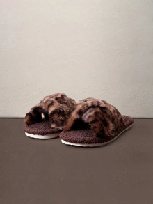 Hatastic Fall/Winter Fluffy Women's House Slippers With Crossed Fuzzy Strap, Quiet Indoor Outdoor Slip-On Sandals,Halloween Halloween - Multicolor - View 3