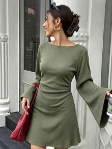 Women's Autumn/Winter Ruched Waist Flared Sleeve Wide Collar Shoulder Textured Brushed Ribbed Fabric Minimalist Versatile Dress, Office Commute, Casual Daily Wear, Autumn/Winter Essential - Green - View 3