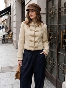 Women's Beige Fitted New Chinese Style Stand Collar Frog Button Pocket Jacket, Spring/Autumn Outerwear - Beige - View 3