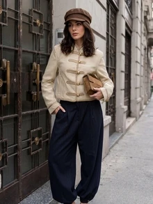 Women's Beige Fitted New Chinese Style Stand Collar Frog Button Pocket Jacket, Spring/Autumn Outerwear - Beige - View 4