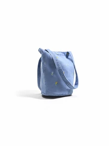Trivaya Vintage Denim Floral Embroidery Versatile Shoulder Bag, Student Lunch Bag, Bucket Bag For Women - Baby Blue - View 4