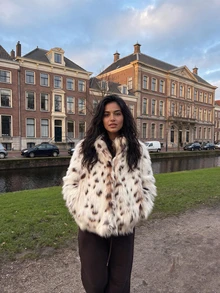 Women's Loose Lapel Patchwork Leopard Print Faux Fur Effect Coat, Autumn/Winter Vacation Jacket - Multicolor - View 2