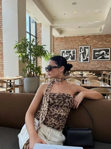 Summer Fashion Leopard Stripe Top With Ruffle Details, Vintage Casual Leopard Print Asymmetric Ruffle Hem Sexy Backless Camisole - Chocolate Brown - View 3