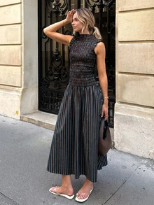 2026 Spring/Summer Fashion: A Versatile Maxi Dress Suitable For Daily Wear, Casual Occasions, Work Commute, And Street Style. Sexy, Elegant, And Mature Lady Vibe With Ruffle Details To Create A Beach Vacation Atmosphere. - Coffee Brown - View 2