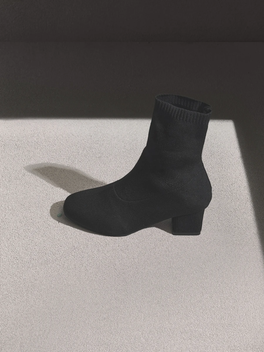 NobleVue 2025 Autumn/Winter New Black Square Toe Mid-Calf Boots For Women, High Heel Chunky Heel Elastic Boots - Black - View 1