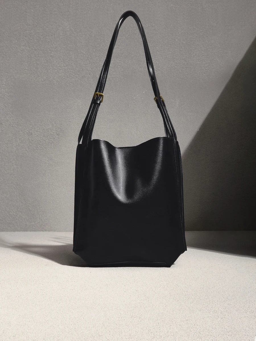 NobleVue New Retro Style Women Large Capacity Shoulder Bag, Fashionable Tote Bag, Autumn/Winter - Black - View 1