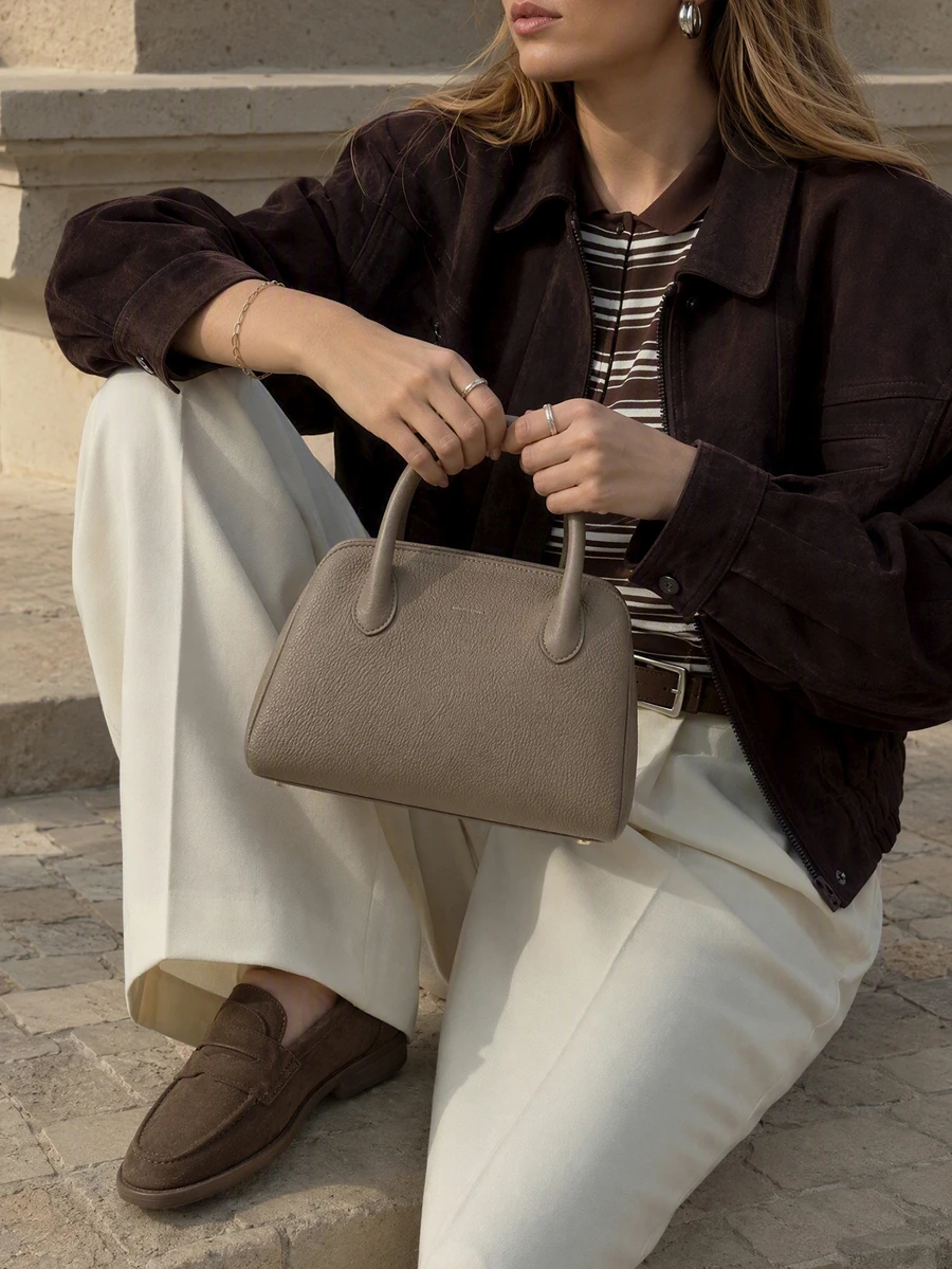 Áo khoác nữ thời trang mùa thu phong cách casual vintage màu nâu da lộn dáng rộng tay dài, phù hợp đi làm văn phòng, đi chơi và du lịch - Nâu đỏ - Xem 1