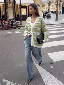 2026 Autumn/Winter New Fashion French Contrast Color Striped Soft V-Neck Loose Knit Cardigan Top, Suitable For Autumn Outfits, Outings, Dates, Holidays, Back To School, Graduation, Commuting, Street Style, Halloween - Olive Green - View 2
