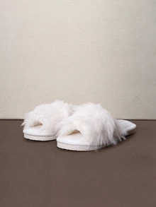 Hatastic Fall/Winter New Arrival Plush Women's Indoor Slippers,Fluffy Slippers - White - View 3