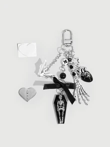 DareSee 1pc Dark Sweet Cool Personalized Bat Coffin Skull Handheld Keychain Bag Charm Accessory, Handbag Pendant - Multicolor - View 1