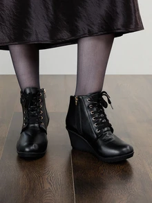 NobleVue Women's Fashion Casual High Heel Platform Lace-Up Round Toe Ankle Boots, Versatile For Spring, Summer, Autumn - Black - View 1