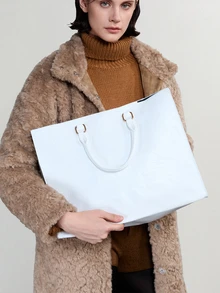 NobleVue White High-End Retro Large Capacity Handbag, New Autumn/Winter Fashion Versatile Elegant Crocodile Embossed Tote Bag - White - View 1