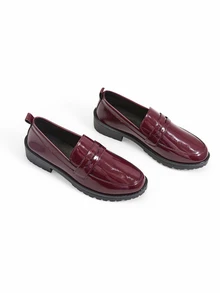 Trivaya Women's Burgundy Versatile Loafers, New Spring/Autumn Soft PU Leather Round Toe Slip-On Flats - Burgundy - View 2