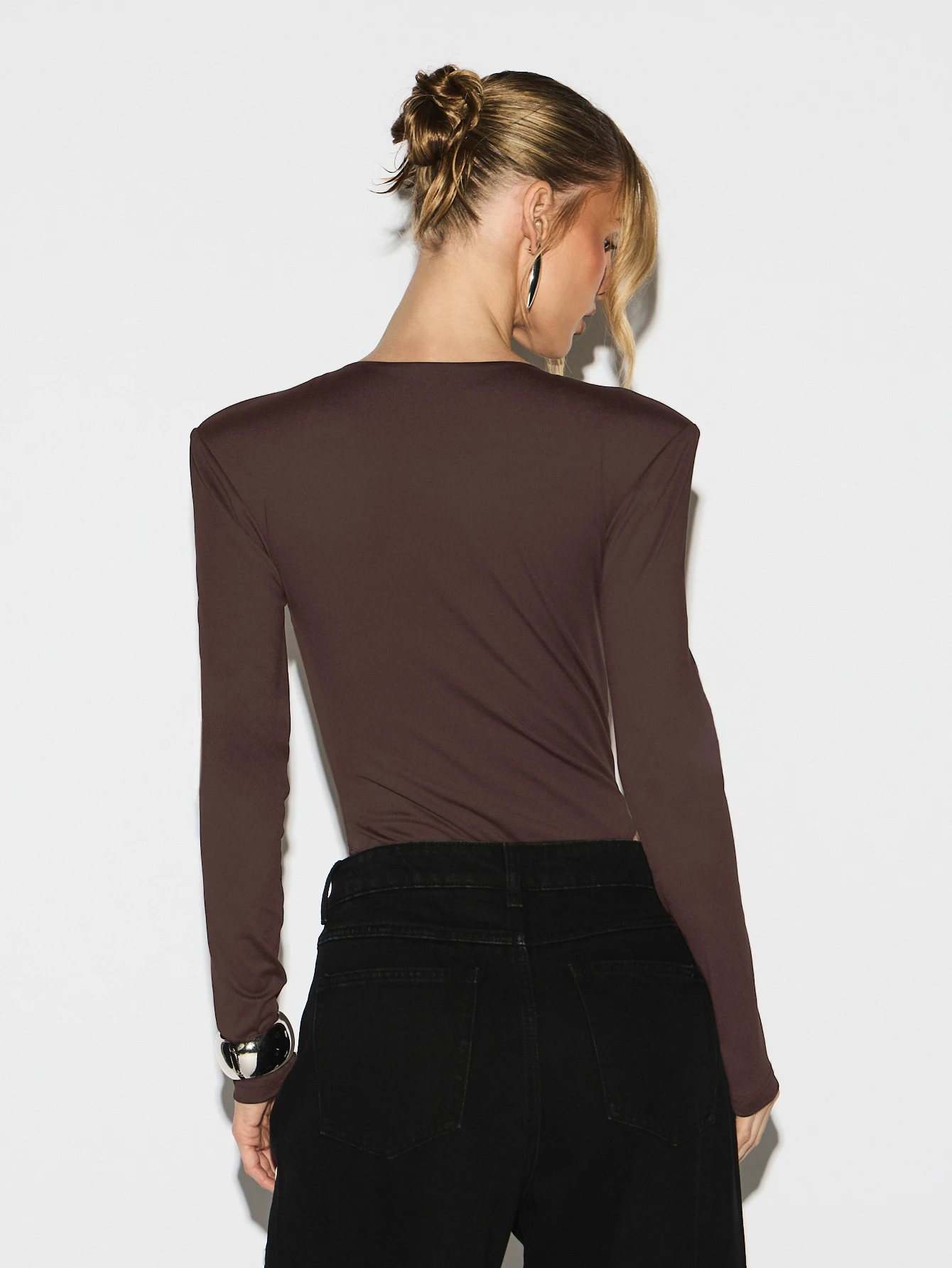 KIZN Deep V Neck Long Sleeve Bodysuit