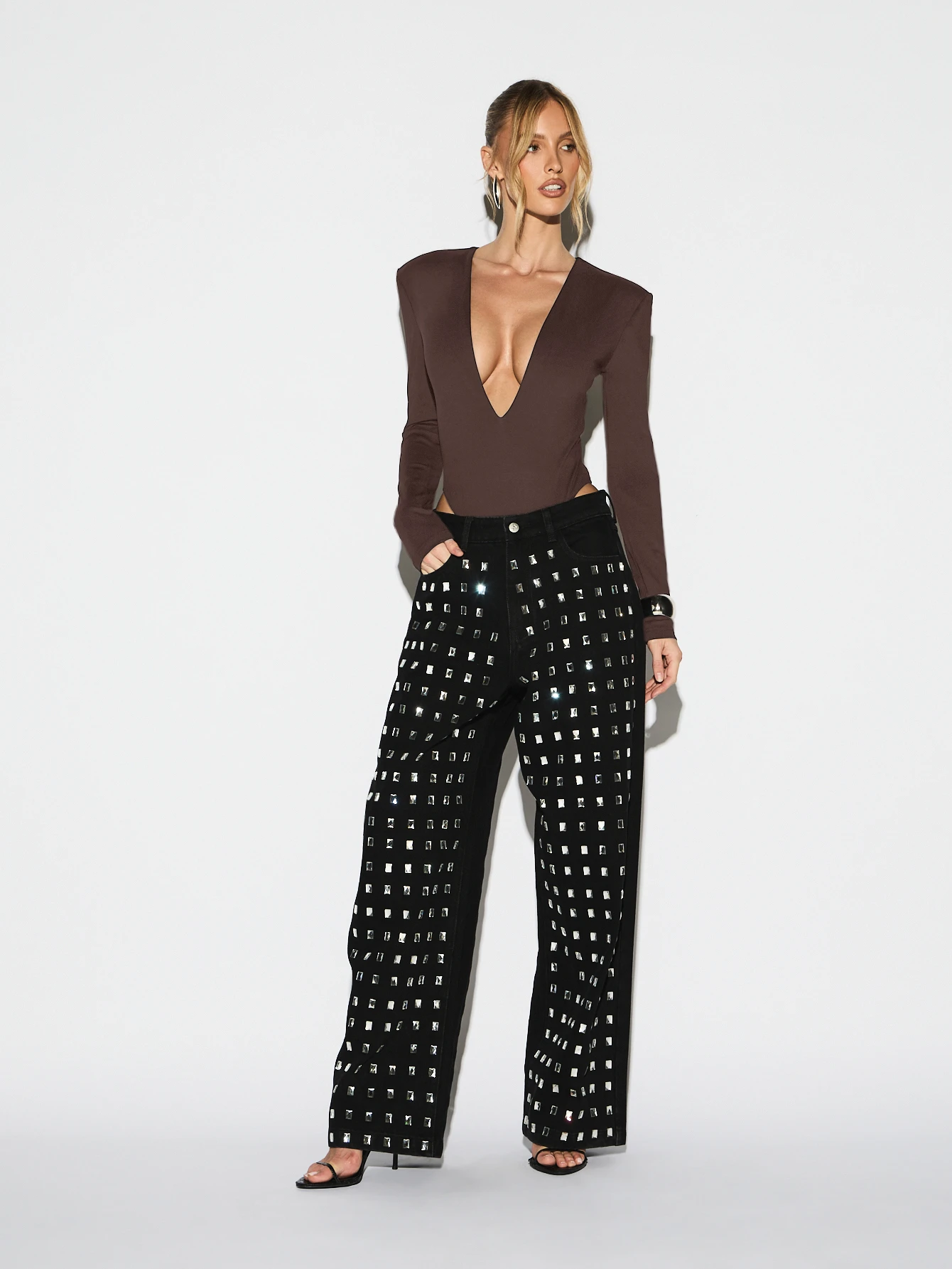 KIZN Deep V Neck Long Sleeve Bodysuit