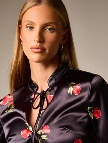 AiiRZ Cropped Floral Satin Blouse With Lace Hem Detail Long Sleeve Collared Top For Spring Summer - Multicolor - View 6
