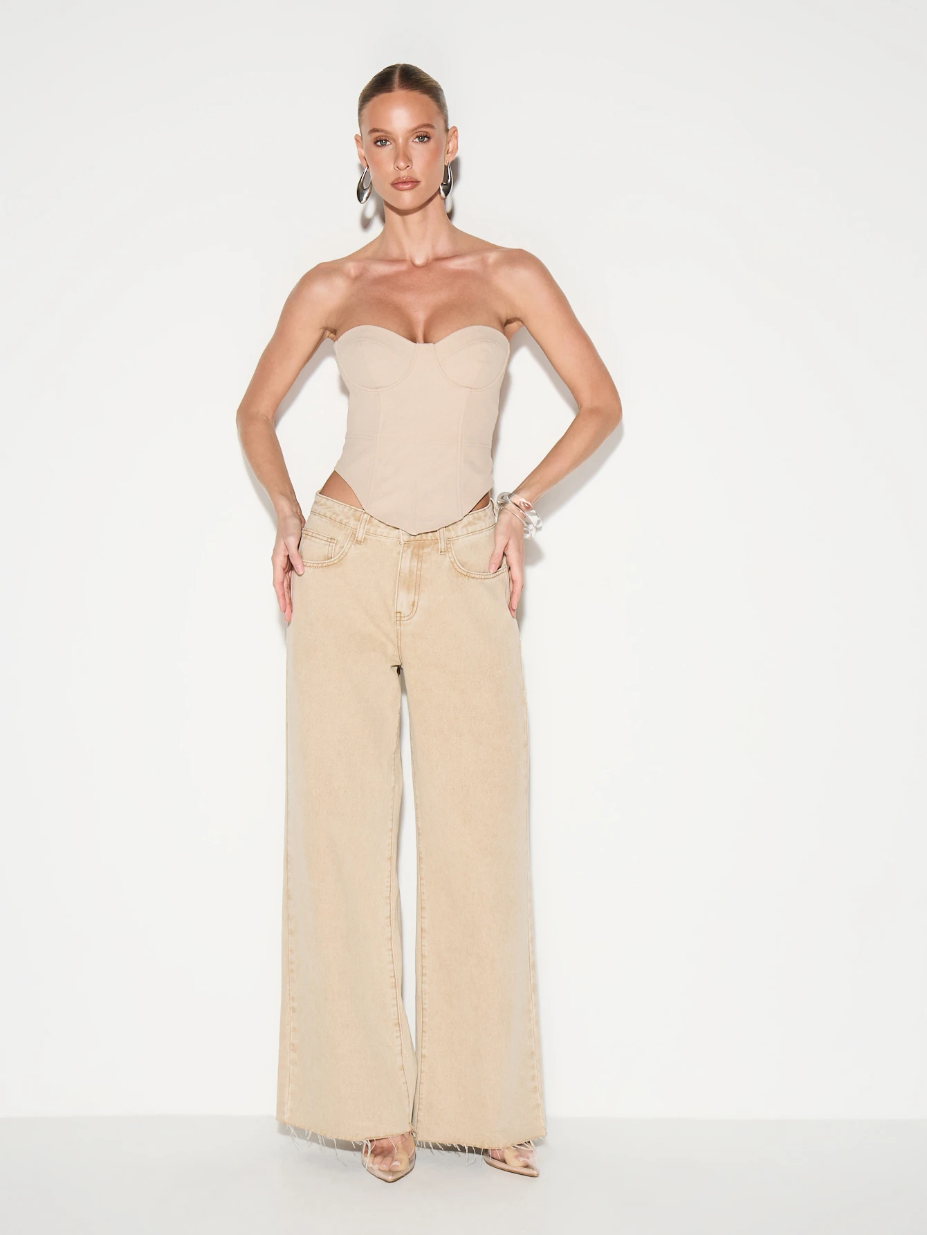 KIZN Top corsetto a cuore con orlo curvo