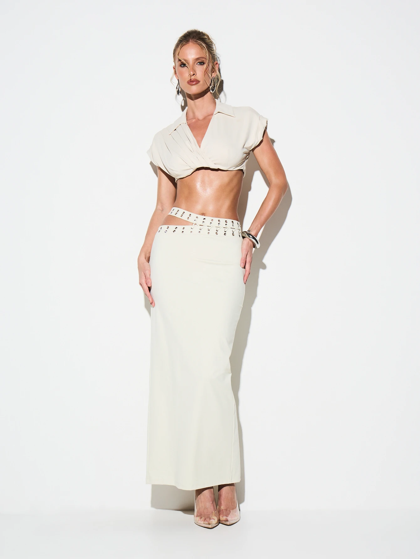 KIZN Maxirock mit Schnürung und doppeltem Gürtel