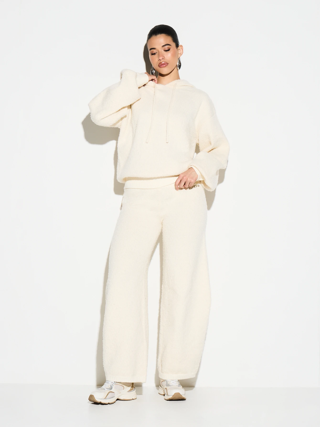 KIZN Boucle Knit Wide Leg Joggers