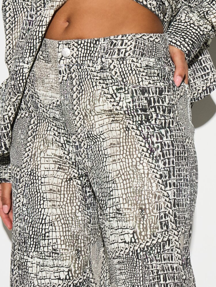KIZN Crocodile Print Wide Leg Palazzo Pants