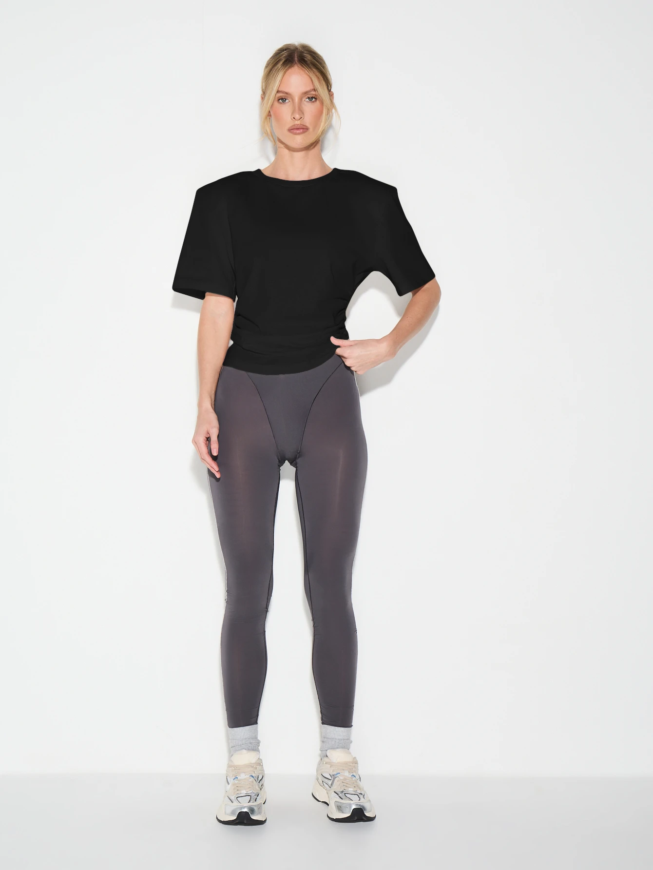 KIZN Shoulder Pad Crew Neck T-Shirt With Short Sleeves