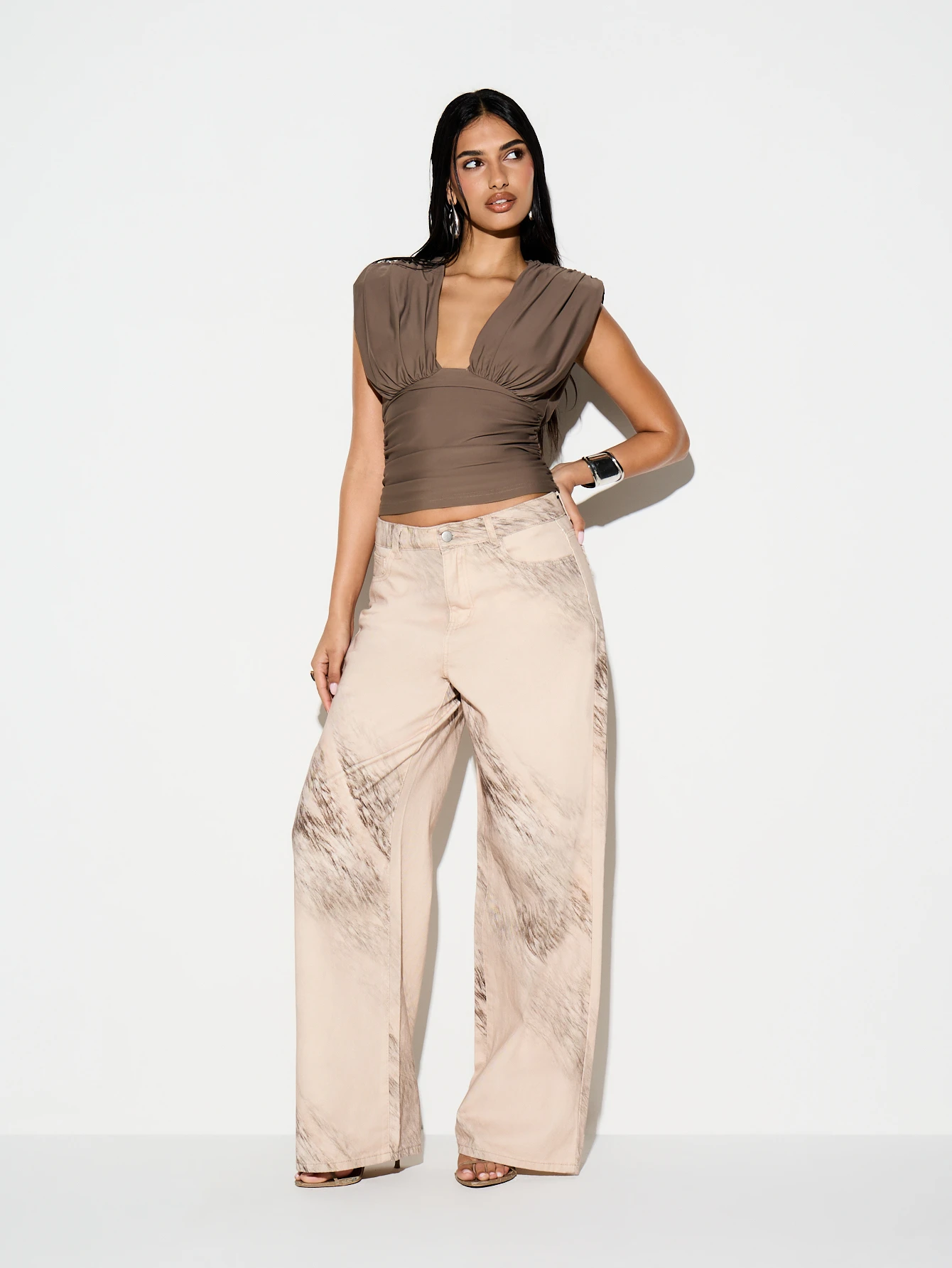 KIZN Pantaloni in twill a gamba larga con stampa animalier