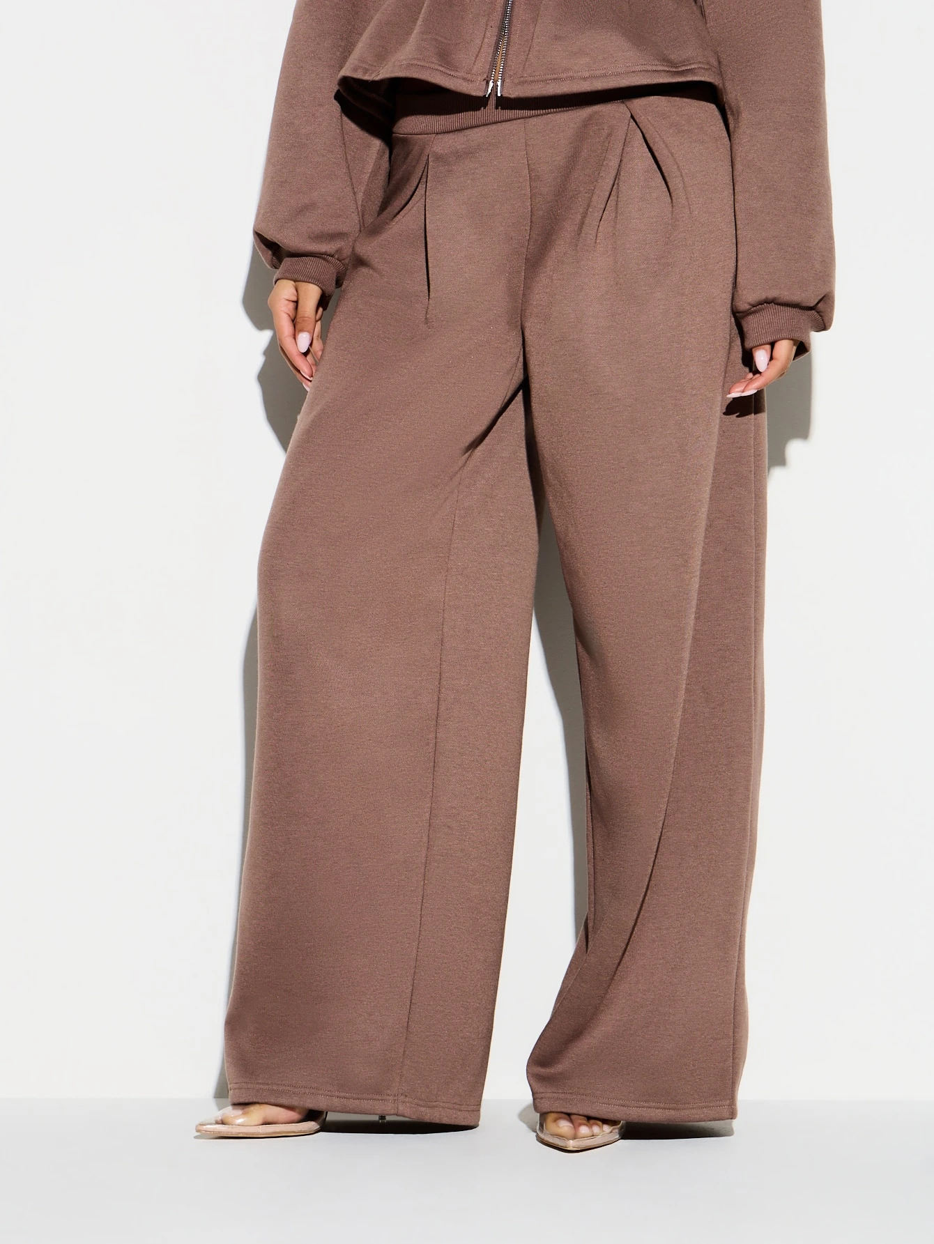 KIZN Pintuck Wide Leg Sweatpants With Pleated Details