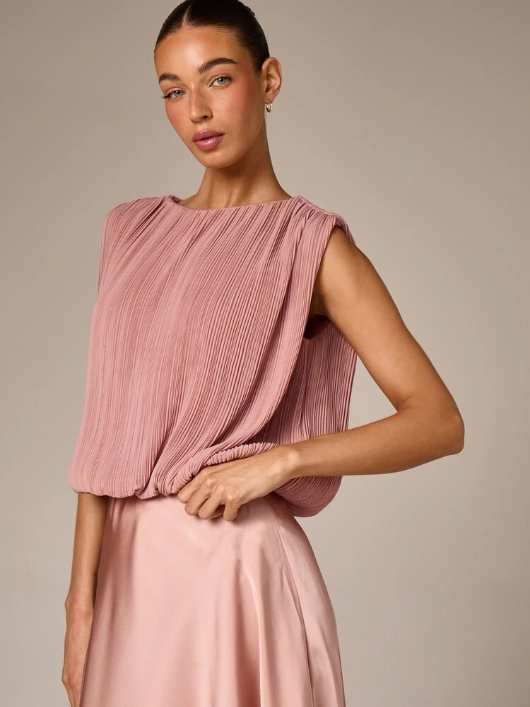 Pleated Sleeveless Blouse With Crew Neck