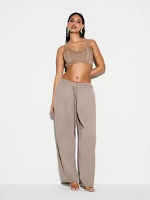 CONTRAST PIPING KIZN WRAP SPORTS BRA - Brown - View 3