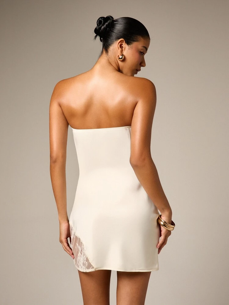 Womens Cream Strapless Bandeau Mini Dress With Delicate Lace Hem Detail Perfect For Date Night  Party Summer Events