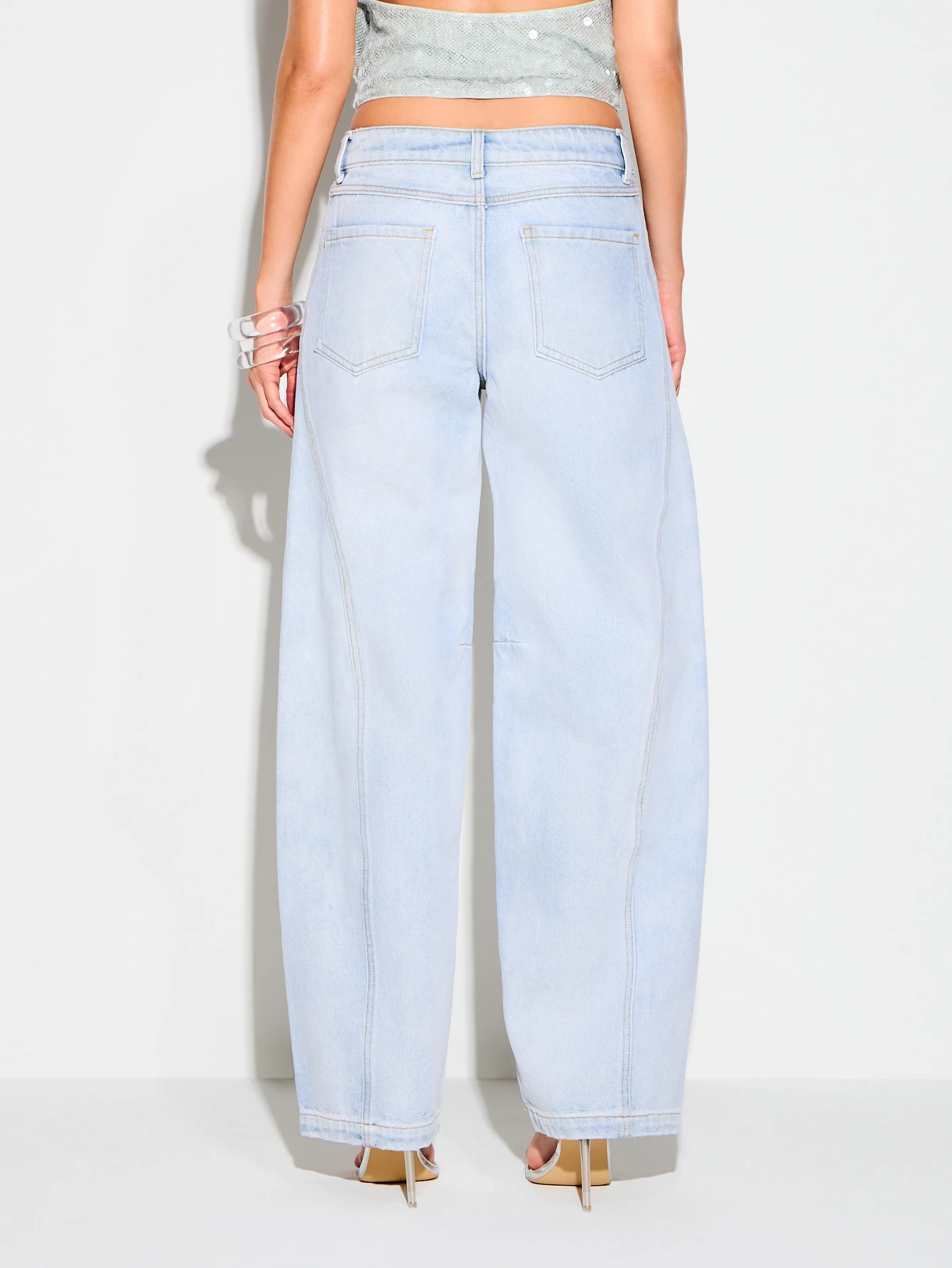 KIZN 라이트 워싱 와이드 레그 팔라초 진