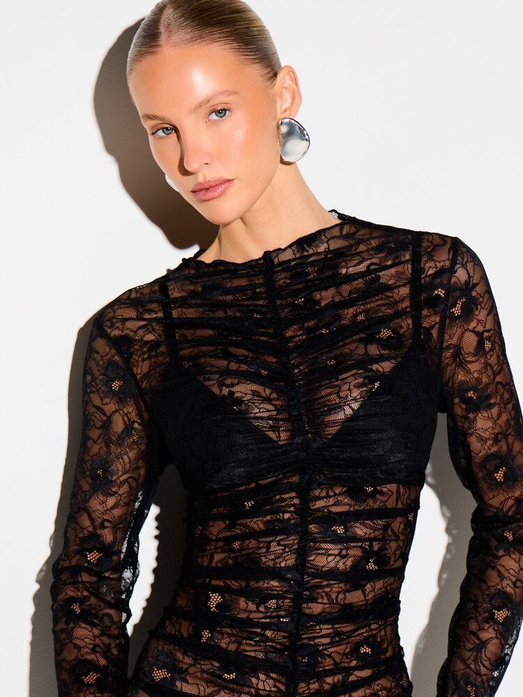 KIZN Black Lace Ruched Long Sleeve Maxi Dress